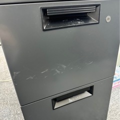 キャビネット　黒の画像