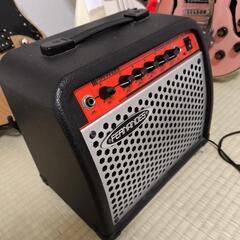 FERNANDES ギターアンプ 中古です。完全動作品です。
