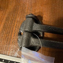 鋳物？　壁掛け　フック　　新品未使用の画像