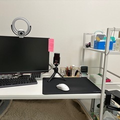 ホワイト低めテーブル　　