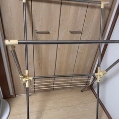 洗濯物干しの画像