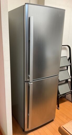 三菱の冷凍庫の大きい冷蔵庫