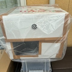 外猫さん用段ボールハウス
