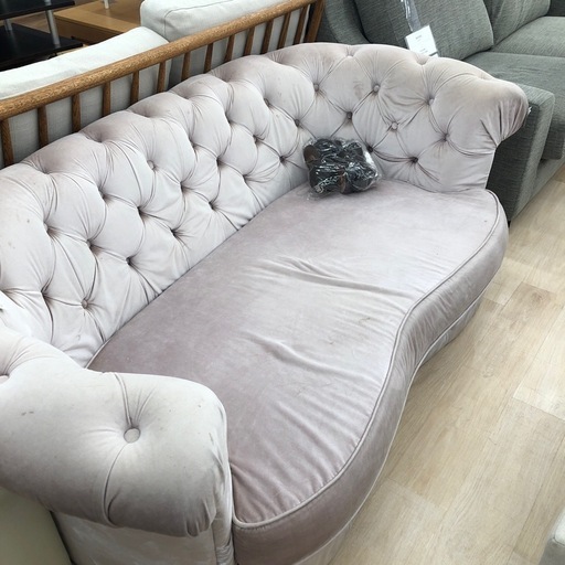 2人掛けソファーのご紹介になります！1