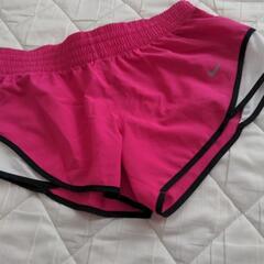 NIKE ナイキショーパン