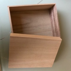 桐の箱