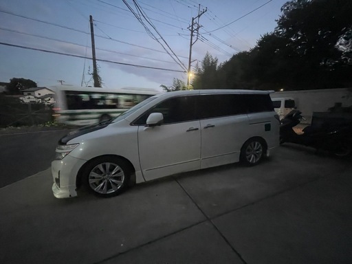 エルグランドe52 前期