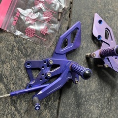 【決まりました】YZF-R25 アルミバックステップ　中古　状態悪の画像
