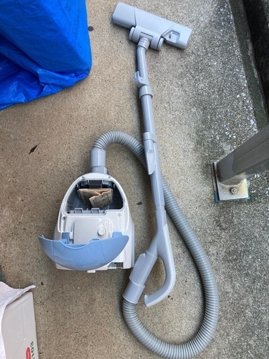 【美品】シンプル　紙パック式 掃除機