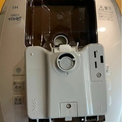 パナソニック 5.5合 炊飯器 圧力IH式 おどり炊き SR-PA107-Wの画像