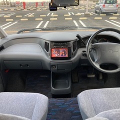 トヨタ エスティマの画像