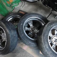 ハイエース200系　17インチアルミホイール　グットイヤーナスカータイヤ　215/60R17 ホワイトレターの画像