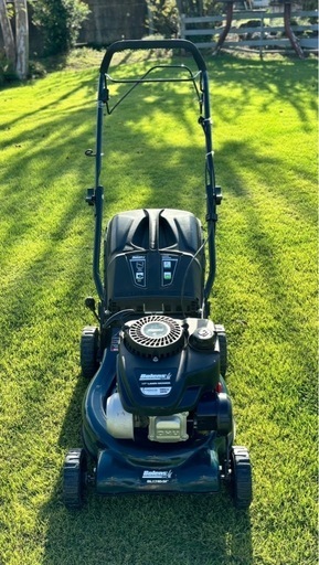 エンジン芝刈機