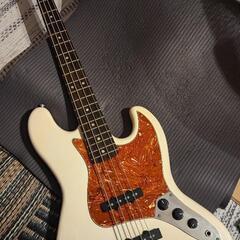 【中古】Mavis ベース