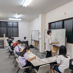 小中学生を対象にした個別指導塾。英検対策と受験対策の両方可能。