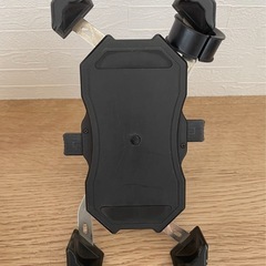   【購入時価格2980円】🛵🚲 スマホやバイクにつけて快適🚲🛵...