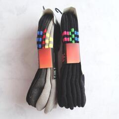 adidas 靴下 6足の画像