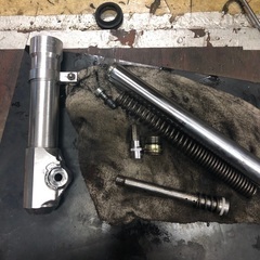 v125 ncyフロントフォークの画像