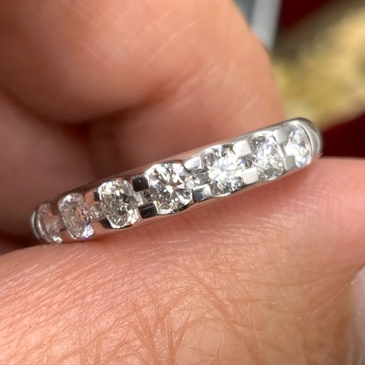 Pt900 プラチナ900 ハーフエタニティ　ダイヤ　リング　4.8g