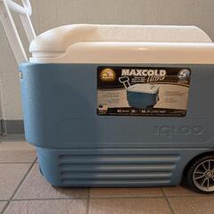 【お取引中】igloo クーラーボックス　ホイール付き　★美品
