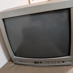 懐かしいブラウン管カラーテレビ