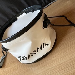 【受け渡し予定】釣具バッカン