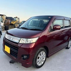 スズキ　ワゴンR スティングレー　4WD
