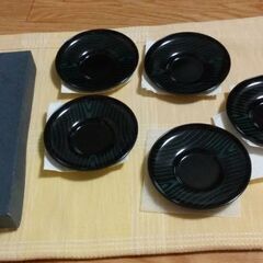 ◆【木製・漆器茶托】　①水色に近い、緑系ライン柄。　の画像