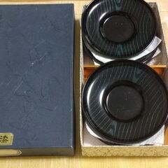 ◆【木製・漆器茶托】　①水色に近い、緑系ライン柄。　
