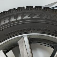 最終出品スタッドレス、バリ溝！175-65-15コンパクトカー等の画像