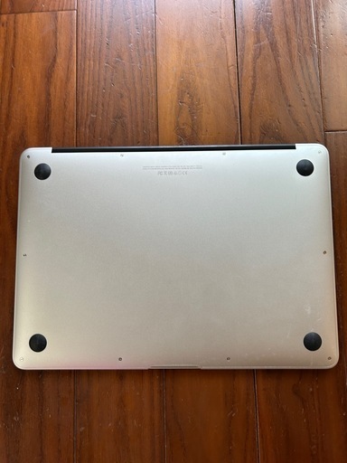 MacBook Air　（13-inch,Early 2015）　256GB