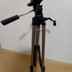 値下げします【中古】カメラ三脚の画像