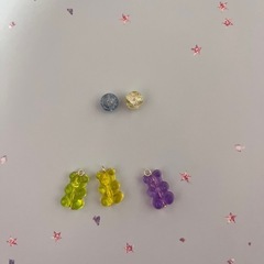 ハロウィンに最適？！お菓子なピアス🍭🍬の画像