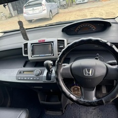 ホンダフリードの画像