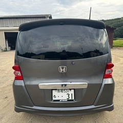 ホンダフリードの画像