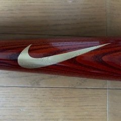 【超レア】岩村 明憲モデル　木製バット　85センチ　レッド×ゴールド　NIKE ナイキの画像