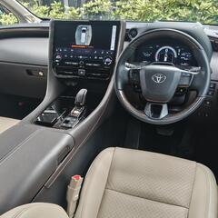 大人のカスタム！現行40アルファードHV4WD★エグゼクティブラウンジ！極上の乗り味ペタペタ仕様の画像