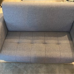 2人掛けソファ　グレーの画像
