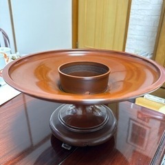 花器　金属