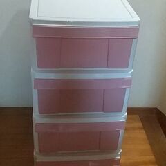 イケダプラスチック NO.6412 収納ボックス ホワイト・ピンク 引出し 4個まとめての画像