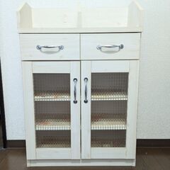 【美品】食器棚　本棚等にも◎　引き取りのみ　木目調　幅60cm ...