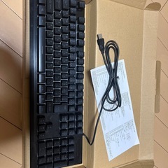 新品光るゲーミングキーボードの画像