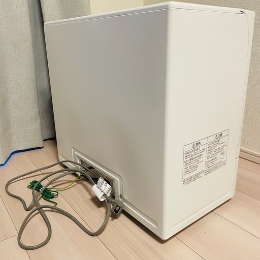食器洗い乾燥機 ホワイト  白　NP-TSK1-W  