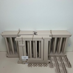 Anuri ベビーゲート、ベビーサークル　200×280cm ベージュ