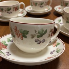 ウェッジウッド　　カップ&ソーサーの画像