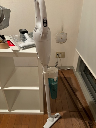 本日限定 充電式マキタ 掃除機
