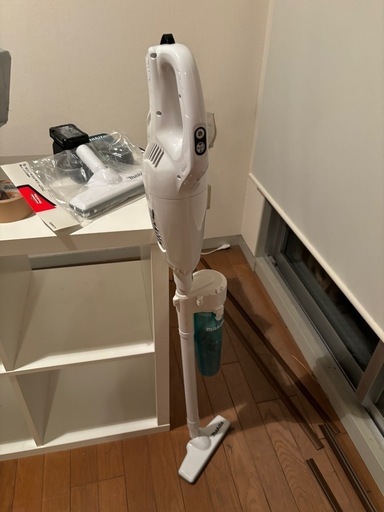 本日限定 充電式マキタ 掃除機