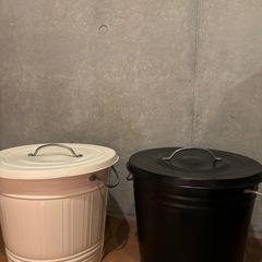 IKEA 蓋付きバケツ 2つセット
