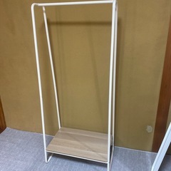 ハンガーラック