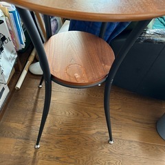 またまたお値下げします お値下げします オシャレなテーブルセットの画像